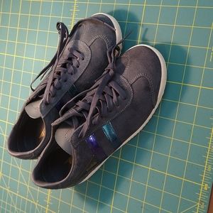 Gola Bullet tennis shoes